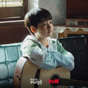 Jung Hyeon-jun Instagram - #어린은결

<반짝이는 워터멜론>
[월화] 저녁 8:50 tvN

#반짝이는워터멜론 #TwinklingWatermelon
#려운 #최현욱 #설인아 #신은수 #정현준 #김지우
#tvN #스트리밍은TVING