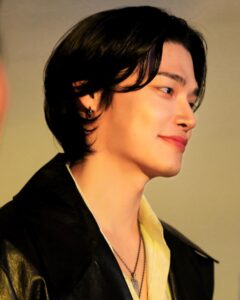 Actor Jung Hyuk HD Instagram Photos and Wallpapers December 2023
