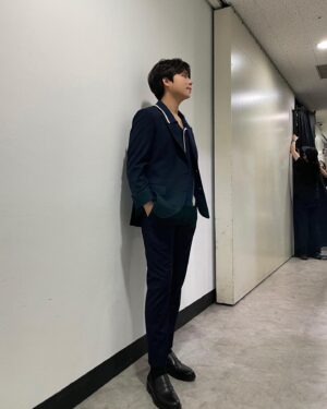 Jung Seung-hwan Instagram - 💛💚💙