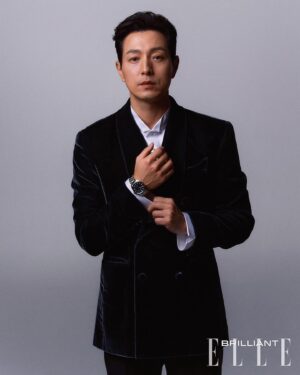 Jung Sung-il Instagram - @ellekorea @hamiltonwatch 

#ELLEbrilliant #제작비지원
#정성일 #해밀턴 #해밀턴시계 #hamilton #hamiltonwatch #엘르브릴리언트 #브릴리언트 

editor 안혜미, 김영서(미디어랩)
photographer 안주영
videographer 황상준
fashion stylist 윤지빈
hair stylist 장혜연
makeup artist 오가영
manicurist 임미성
assistant 김규리, 부유리

#Godblessyou
#Godmakesnomistakes