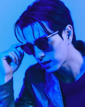 Jung Sung-il Instagram - <DAZED> KOREA April print issue

@dazedkorea 
@whales_magazine 

Editor Yoo Eunyoung
Text Park Wanhee
Fashion Lee Woomin
Photography Park Sangjun
Art Ha Suim
Casting Director Choi Hanna
Hair & Makeup Koo Hyunmi

#Boss #BossEyewear

#Godblessyou
#Godmakesnomistakes