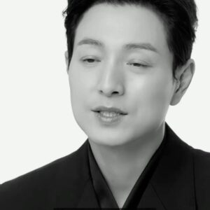 Jung Sung-il Instagram - @ellekorea @hamiltonwatch 

#ELLEbrilliant #제작비지원
#정성일 #해밀턴 #해밀턴시계 #hamilton #hamiltonwatch #엘르브릴리언트 #브릴리언트 

editor 안혜미, 김영서(미디어랩)
photographer 안주영
videographer 황상준
fashion stylist 윤지빈
hair stylist 장혜연
makeup artist 오가영
manicurist 임미성
assistant 김규리, 부유리

#Godblessyou
#Godmakesnomistakes