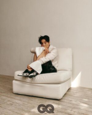 Jung Sung-il Instagram - @GQKOREA 

FEATURE EDITOR 신기호 
PHOTOGRAPHER 김형상 @kim.hyeongsang
STYLIST 권수현 @eternalk1
HAIR 이솜 at soonsoo @lllesomlll
MAKE UP 김민지 @m_j108

#Godblessyou
#Godmakesnomistakes