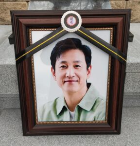 Jung Woo-sung Top 100 Instagram Photos and Posts