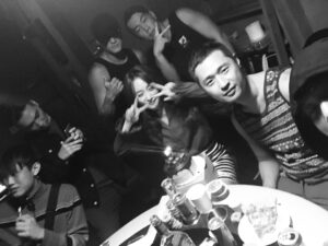 Junggigo Instagram - 니콜 생일 축하해! 🙌🏼