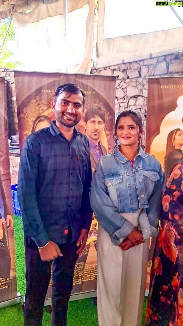 Junjaram Thory - 1.2K Likes - Meeting with Actress Anjali Raghav, Shravan Sagar during Bharkhama Movie Poster Launch promotion ✅😍
#bharkhama #anjaliraghav #shravansagar #junjaramthory
