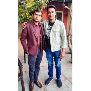 Junjaram Thory Instagram - Meeting with Dudu Pradhan Ravi Choudhary at Jaipur
.
.
#jaipur #ravichoudhary #meetandgreet #rajasthan #entrepreneur #junjaramthory