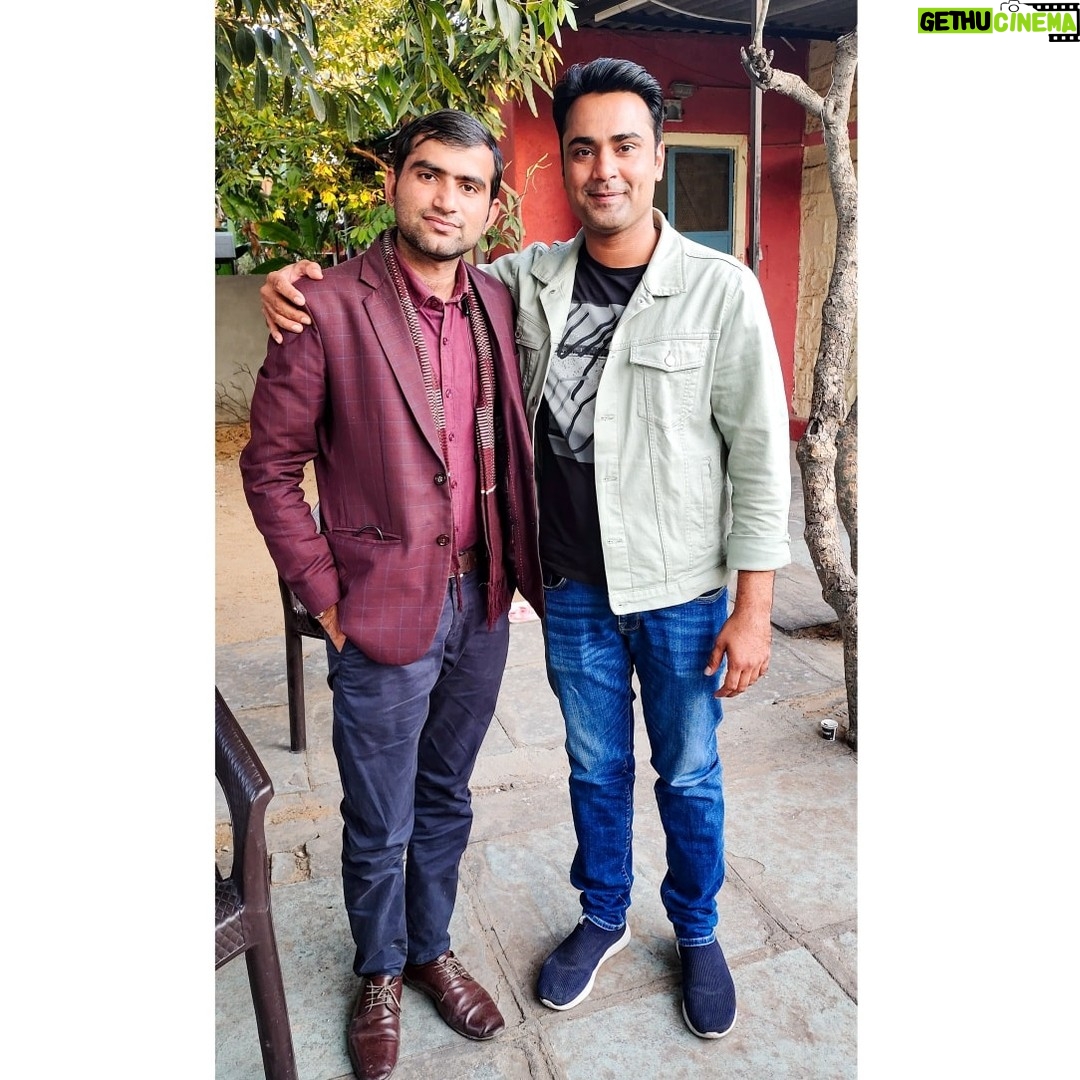 Junjaram Thory - 475 Likes - Meeting with Dudu Pradhan Ravi Choudhary at Jaipur
.
.
#jaipur #ravichoudhary #meetandgreet #rajasthan #entrepreneur #junjaramthory