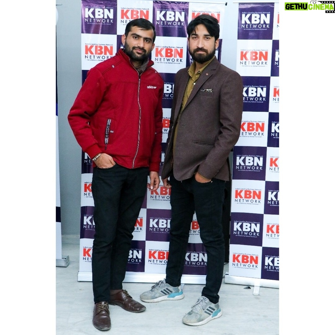 Junjaram Thory - 540 Likes - Anything is possible when you have the right people there to support you.
.
.
@lalititexpert
#friendship #friends #jaipur #junjaramthory #lalititexpert #kbn #jaipurdiaries