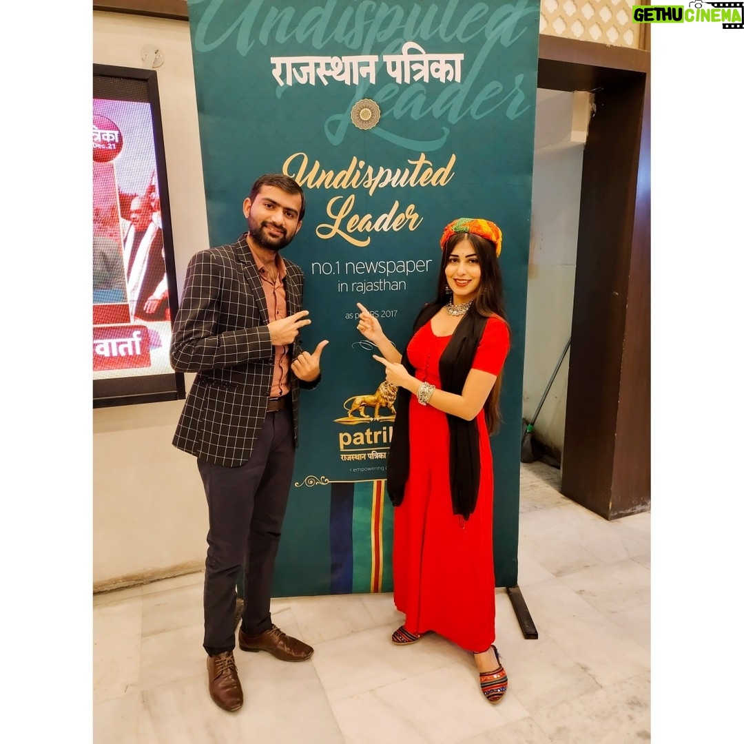 Junjaram Thory - 527 Likes - Meet and Greet With Actress Ruma Sharma at Rajasthan Patrika Office Jaipur
.
.
@ruma_sharmaa
#jaipur #jaipurdiaries #rumasharma #media #actress #rajasthanpatrika #news #patrika