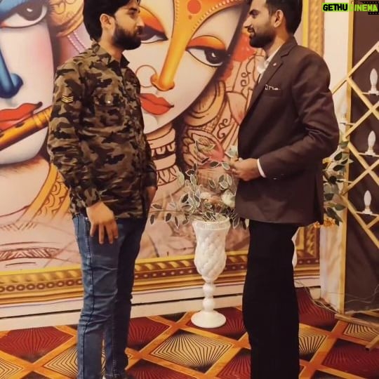 Junjaram Thory - 420 Likes - Love is beautiful😍,
Friendship is better❤️
.
.
.
.
In frame :
@junjaram_thory
Video credit : @sunilkumawatofficial
Editing by : @pankajitexpert
Special : @shekhar1___
.
.
#friendship #yaariyan #yarrian❤️ #dosti #goal
#beautiful #better #love