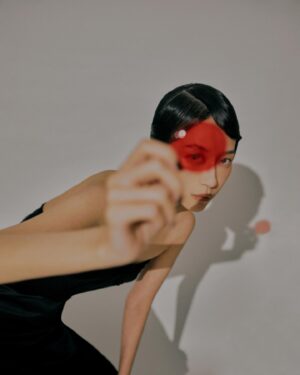 Juno Liu Instagram - 覆蓋一張牌結束這回合

Photographer @huangyaohsien 
Makeup/hair @dressingroombystar 
Stylist @theheychu 
Retoucher @theheychu