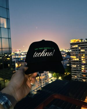 Junoflo Instagram - Merch up on my site now 👀