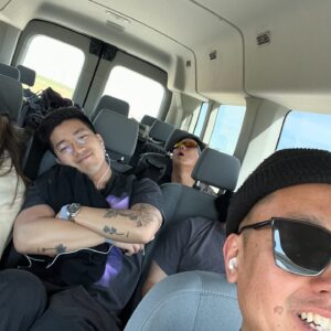 Junoflo Instagram - A little over a year ago, @officialyox @g2slife @justinparkofficial and I linked up at @elay___p ‘s studio in LA to make a couple of songs. Those few songs sparked a fire and we ended up with 11 songs for an entire project, which led to a quick westcoast tour. I’m honored to have sparred in the booth with some of the dopest lyricists and artists I call homies 🤺🔥 The “OOYEH” compilation album is out now!