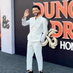 Justice Smith Instagram - LA WE MADE IT!!
@dungeonsanddragonsmovie comes out march 31st!!!!