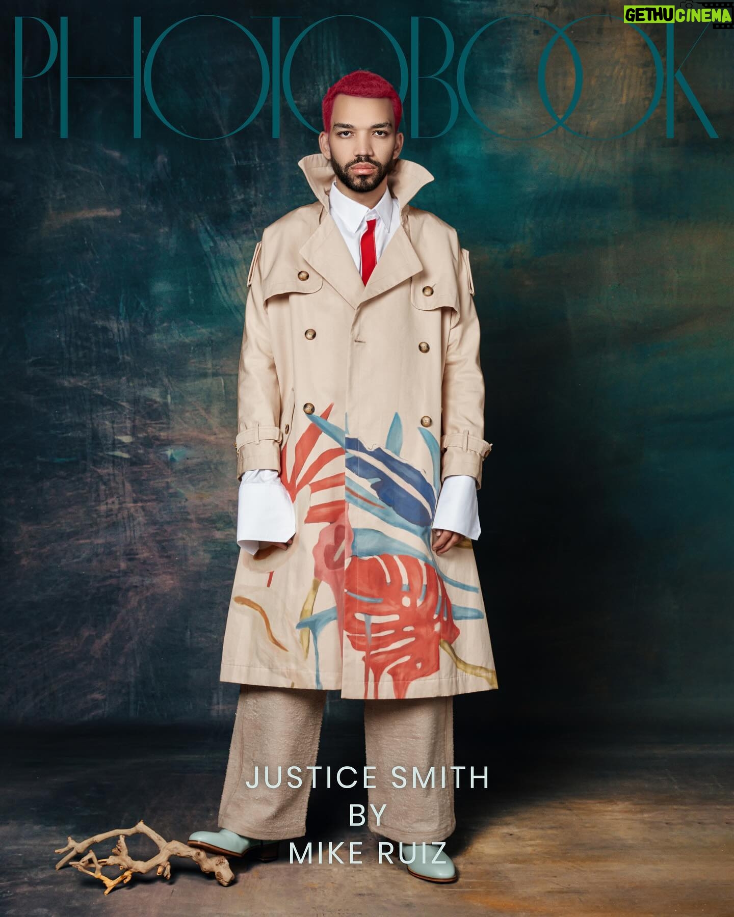 Justice Smith - 28.9K Likes - had so much fun on this shoot! thank you @photobookmagazine for having me ! link in story
*******
#photomagazine
editor in chief: @718blonde
photographer: @mikeruizone
interview: @richardperezferia
stylist: @melvinstyles @tmgla
groomer: @rpromakeupartist
photo assistant: @rvrchad
set design: @brandon_carter_j
fashion assistant: Taress Douglas
art director: @by_danalarcon