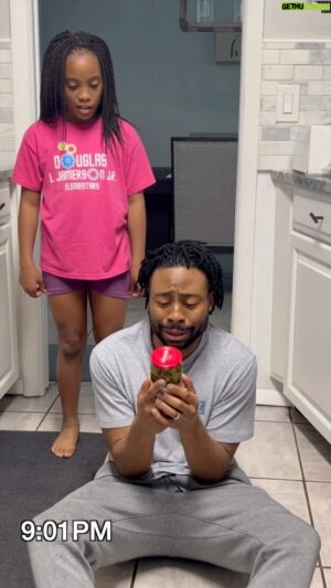 Justin Hires Instagram - It takes my dad 12 hours to open a jar of peppers🤦🏾‍♀️😂

@justinhires