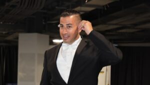 Justin Roberts Instagram - I love announcing @aew @njpw1972 @njpw_global Forbidden Door so much. In addition, I love hearing @tak_rock2034 announce. The cherry on top, I love when THE FANS announce. 
I ❤️ NY

#AEWForbiddenDoor was a lineup of stars from all over the world displaying their unbelievable talents 👏🏻. WHAT A SHOW!!! Catch the replay @fitetv , you truly don’t want to miss it. Can’t wait to come back to NY September 25th for Grand Slam at Arthur Ashe stadium. 

Now..Ready to head home to Chicago for Dynamite THIS Wednesday! Get that @giordanospizza warmed up..
