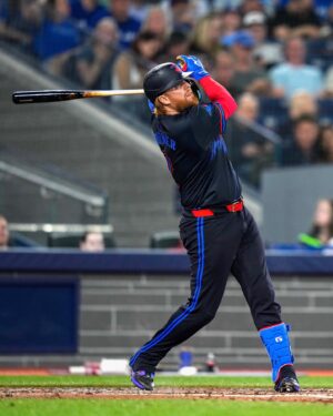 Justin Turner Instagram - JT x 1500 👏 #TOTHECORE