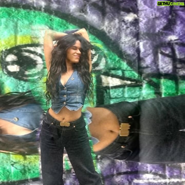 Justina Adorno - 3 Likes - 🌸 meow