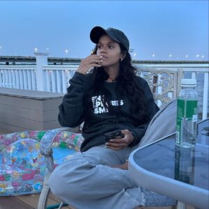Justina Adorno Instagram - Dreaming of moving out of the USA

I need a vacation