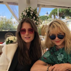Justine Wachsberger Instagram - I LOVE YOU!!! First mother’s day together in years! ❤️❤️❤️