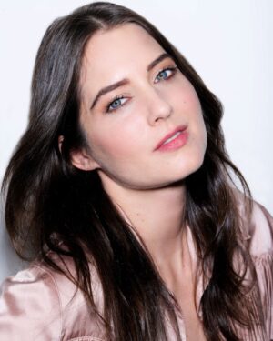 Justine Wachsberger Instagram - Inspired by all you magical unicorns daily 💙 #challengeaccepted @majasimonsen @inesmilans @dukeaugie @heytamararey @barronnessvonwachsberger @airicaprange @missmollysilver #womensupportingwomen 

📷 : @paulsmithphotography