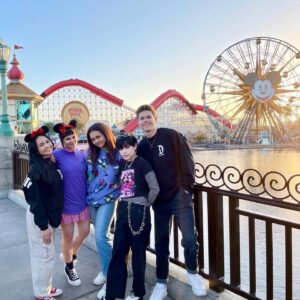 Actress Jy Prishkulnik HD Instagram Photos and Wallpapers April 2022