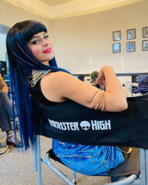 Jy Prishkulnik Instagram - Monster Dump 1 of 👻 SPOILERS AHEAD‼️

Cannot express how truly full my monster heart is with awe and adoration for each unholy soul that I had the pleasure of working with on this project☠️💗

@monsterhigh The Movie is screaming now, only on @nickelodeon and @paramountplus 

Special thanks to my team @symingtontalentmanagement @throughthelooking.glass @cesdtalent @pedro_tapia___ @characterstalentagency @agentmelissabb 

PC @gurdaur 

#monsterhigh #cleodenile #cleoandfrankie #bts #nickelodeon #paramountplus #mattel #monsterhighthemovie #onset #actorslife