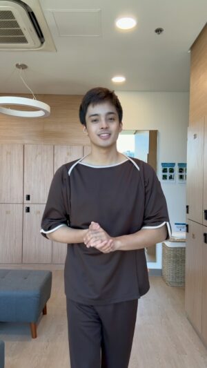 KD Estrada Instagram - as i approach my early twenties, i want to start on the right path to the best version of myself both mentally and physically. thank you, @shinagawadiagnostic for letting me check up on my overall health ⚕️.

#ShinagawaDiagnostic 🏥