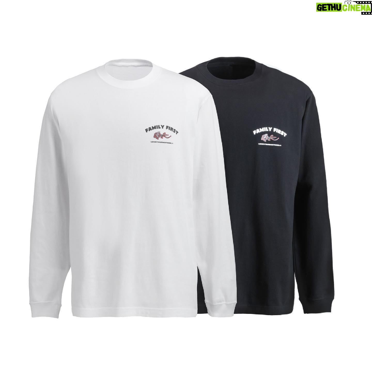 KEIJU - 5.6K Likes - 'MOTHER'S DAY PACK'
TOMMOROW 20:00💐🕊
・”FAMILY FIRST” L/S TEE 6,248円(税込)
Color: WHITE, BLACK / Size: M, L, XL
・"FAMILY FIRST” CAP 6,248円(税込)
・”FAMILY FIRST” MUG 3,248円(税込)
・”MOM” RING 21,780円(税込)