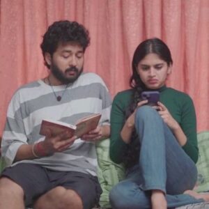Kaarthik Shankar Instagram - സംശയം പാടില്ല❤️😌 @kaarthik_shankar @elizabeth__kessya 

#malayalam #kaarthikshankar #kochi #trivandrum #marivanios #marivanioscollegetrivandrum #kozhikkode 
@qalbthemovie @sajidyahiya @fridayfilmhouseofficial 
@ranjithsajeev