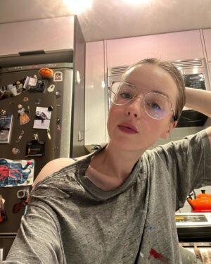 Kacey Rohl Instagram - 🍵🍊