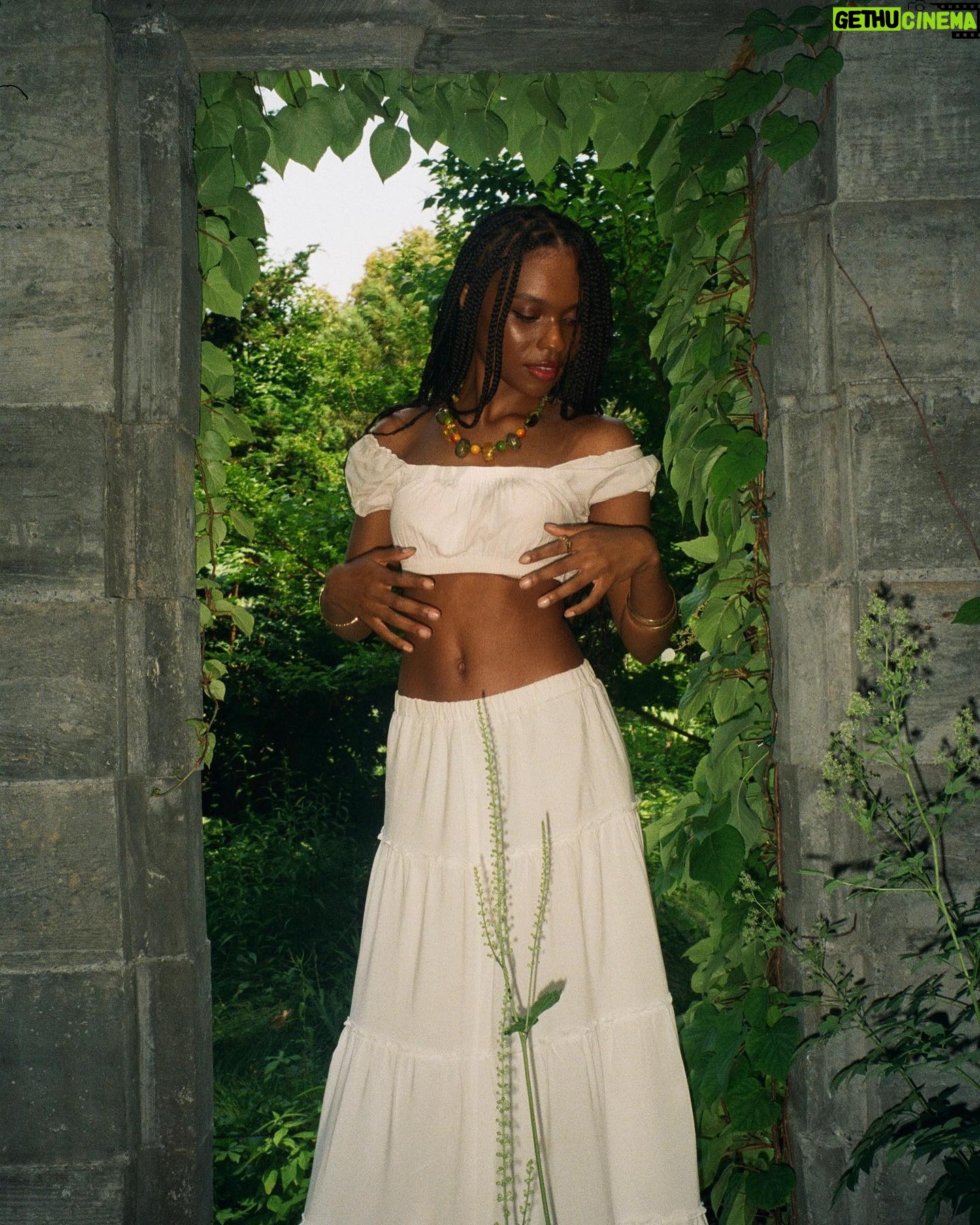 Kaci Walfall - 3 Likes - Me on my wedding day to @25onprince like…te amo @shahadi <3