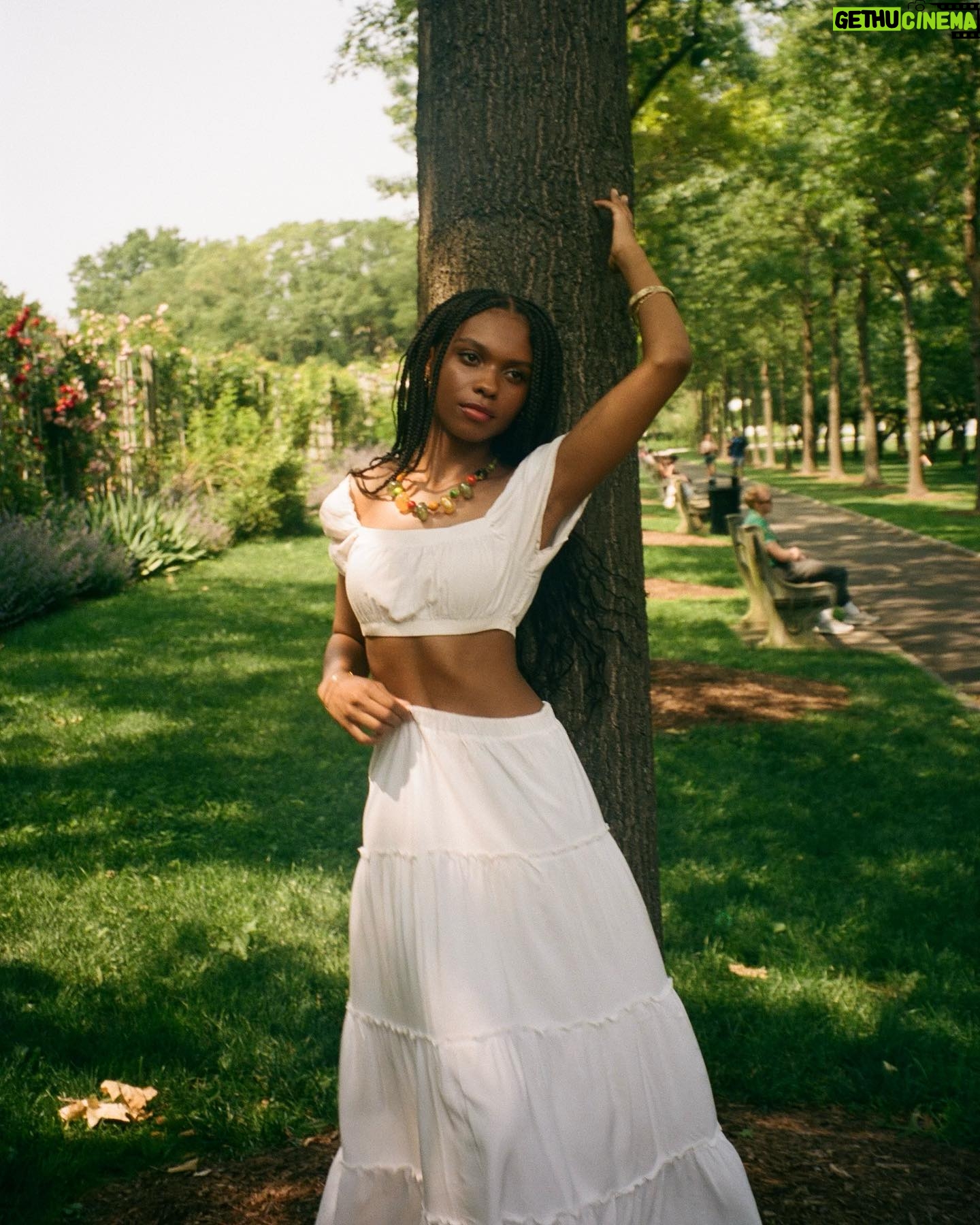 Kaci Walfall - 3 Likes - Me on my wedding day to @25onprince like…te amo @shahadi <3