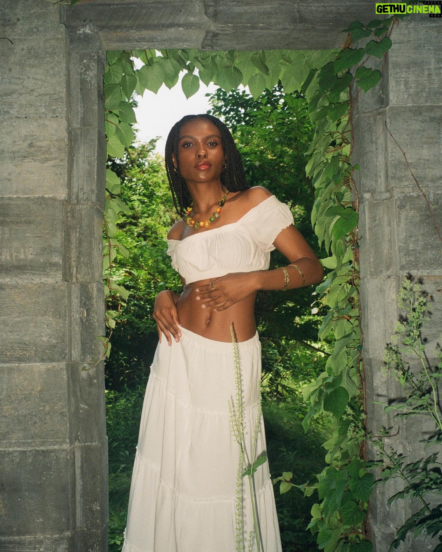Kaci Walfall - 3 Likes - Me on my wedding day to @25onprince like…te amo @shahadi <3
