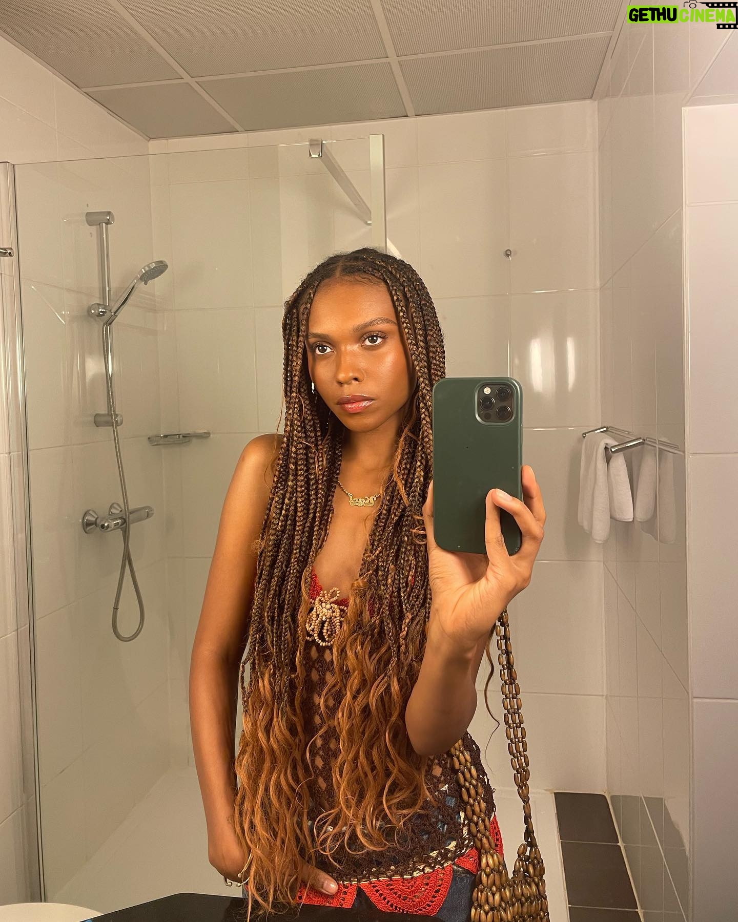 Kaci Walfall - 3 Likes - 🇬🇭♥️🏠🤸🏾♂️