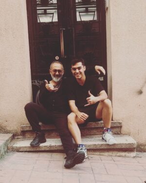 Kadir Çermik Instagram - Sağlıklı mutlu güzel yaşların olsun canım oğlum. İyi ki doğdun 🎈🎂 🎉