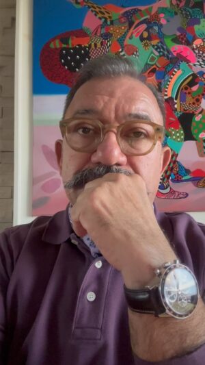 Kadir Çöpdemir Instagram - Doğrusu Kimse Hikayede kalmasın falan demedi… Pek s.klenmedi hatta… ama bence çok  mühim. Malum Mahfi Eğilmez Hocam iktisat ilminin önemli hocalarından ve “Ülke olarak skimpflasyon ve shrinkflasyona girdik” diyor… Biz neye girdik? ne bize girdi? Neler oluyor ihvanlar?
