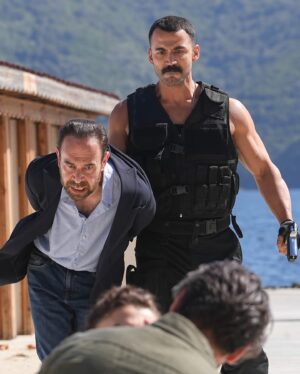 Kadir Polatçı Instagram - @ruhunduymaztv  Final bölümüyle yarın akşam saat 22:30’da @foxturkiye de . Bu yolculukta emeği geçen herkese teşekkür ederim. Hepinizi ayrı ayrı çok seviyorum iyiki vardınız iyiki varsınız.. Sizlerle çalışmak çok güzel ve çok eğlenceliydi. Başka yerde ve başka zamanda tekrar görüşmek dileğiyle sağlıcakla kalın🌹🙏🏻