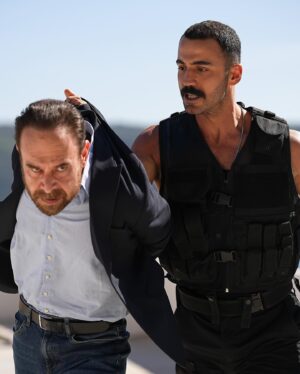 Kadir Polatçı Instagram - @ruhunduymaztv  Final bölümüyle yarın akşam saat 22:30’da @foxturkiye de . Bu yolculukta emeği geçen herkese teşekkür ederim. Hepinizi ayrı ayrı çok seviyorum iyiki vardınız iyiki varsınız.. Sizlerle çalışmak çok güzel ve çok eğlenceliydi. Başka yerde ve başka zamanda tekrar görüşmek dileğiyle sağlıcakla kalın🌹🙏🏻