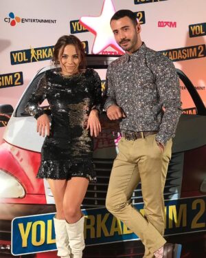 Kadir Polatçı Instagram - Yol Arkadaşım 2 🎬 12 Ekim Cuma günü tüm sinemalardayız . @baharsahiin @bkmonline