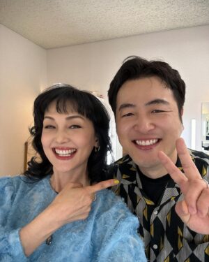 Kaho Minami Instagram - #プレバト #俳句
俳句初出演‼️楽しみにしてました😊😊😊
ビギナーですが、もちろん自信はあります🌈
だって文学少女でしたから😊
放送は4月18日19時から‼️
この日も #浜ちゃん の司会は最高やったー‼️
#夏井いつき 先生からは「あなたは詠みたいたいものがたくさんあるから、もっともっと俳句を創りなさい」と言われ、俄然やる気でできたー😊😊😊よっしゃー‼️‼️‼️
放送をお楽しみに‼️

#浜田雅功 さん
#清水麻椰 アナ
#梅沢富美男 さん
#森口瑤子 さん
#二階堂高嗣💚 さん
#近藤千尋 さん
#ダウ90000
#蓮見翔 さん
#園田祥太 さん
#水田信二 さん
#mbs

#南果歩
#kahominami 
#미나미카호
#japaneseactor

@agete_official  可愛い❤️