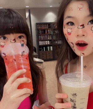 Kai Cech Instagram - Finally posting my Marshmallow dump…
Cosmic brownies, Sampson hugs, freeze dried candy, fireflies, Porgan, Kings Island, and LOTS of fake blood. It’s hard to pick just 10 memories from my first Summer Camp (horror movie 😉). I’m so grateful to have met you all! 🫶👻🎬