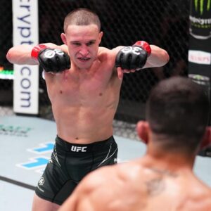 Kai Kara-France Instagram - The whole world knows who won but regardless we keep our head high and we keep moving forward. Appreciate all the love and support from everyone. Time for family and then we get back to work. 🙏🏻
