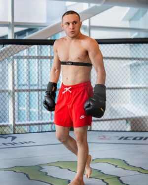 Kai Kara-France Instagram - 4 days til go time! 👊🏻