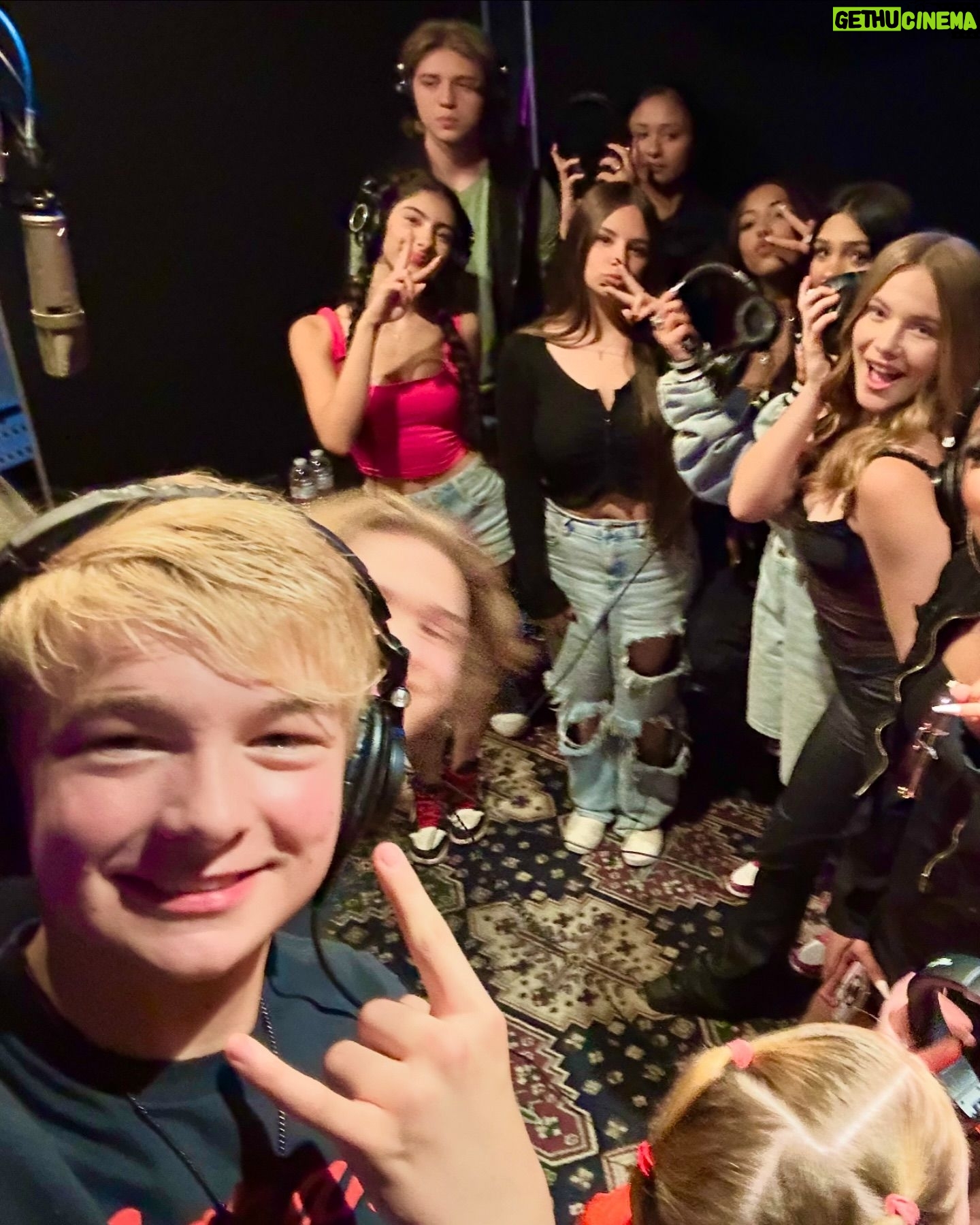 Kaido Lee Roberts - 4K Likes - Hanginā with THE 101 GIRLS. Congrats girls on your new project, itās gonna blow up!!! Thanks for the invite to the studio! @the101girlsofficial @abryelle.wilson @itsanicarose @alexandrabull__ @drewlanester @ciera_marie_roberts @nataliekopyan @mason.mcnulty @ramonjoserodriguez @elleviv_ @addisongibbs08 @trvpst4r.l @stevewalker247 #recordingstudio #recording #the101girls #newsong #recordingmusic #girlgroup #friends #kaido #mikey