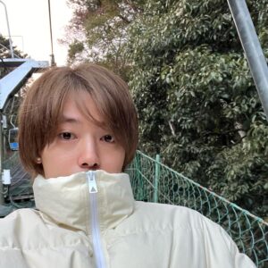 Kaito Sakurai Instagram - 久々にオフの時の写真を📸

何年かぶりに1人高尾山行ってきました。
めちゃくちゃ疲れた。
学生の時は疲れなかったのに。

老いを感じました。