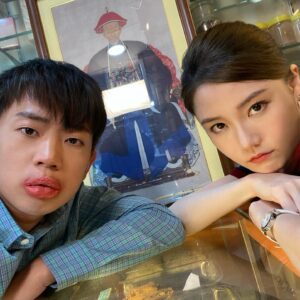 Kaki Sham Instagram - 大師，你又話你醫人有一手，究竟你平時係醫咩？
本身個嘴都唔係好，而家仲衰多幾錢重🤦🏻‍♂️

#轉角浣紗街