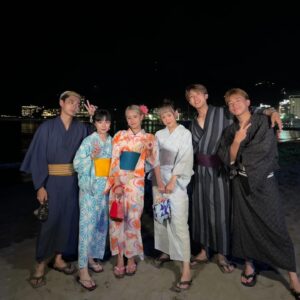 Kaki Sham Instagram - 感恩遇上馬友，多謝你哋陪我一起經歷一起成長
即使節目完結，我們的感情都不會完結❤️《馬友旅遊部》台前幕後嘅大家